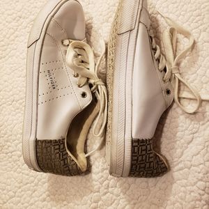 Tommy Hilfiger Womens Sneaker White Size US 6M